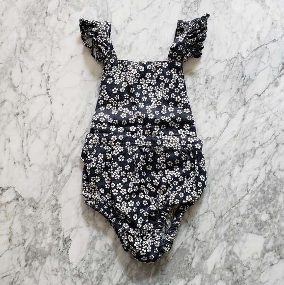 Huxbaby Other - Huxbaby Romper Size 6-12 Months